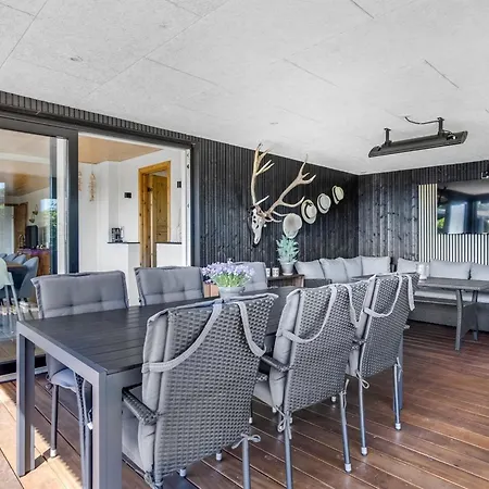 Tecumseh - 300m From The Sea By Interhome הדרסלב